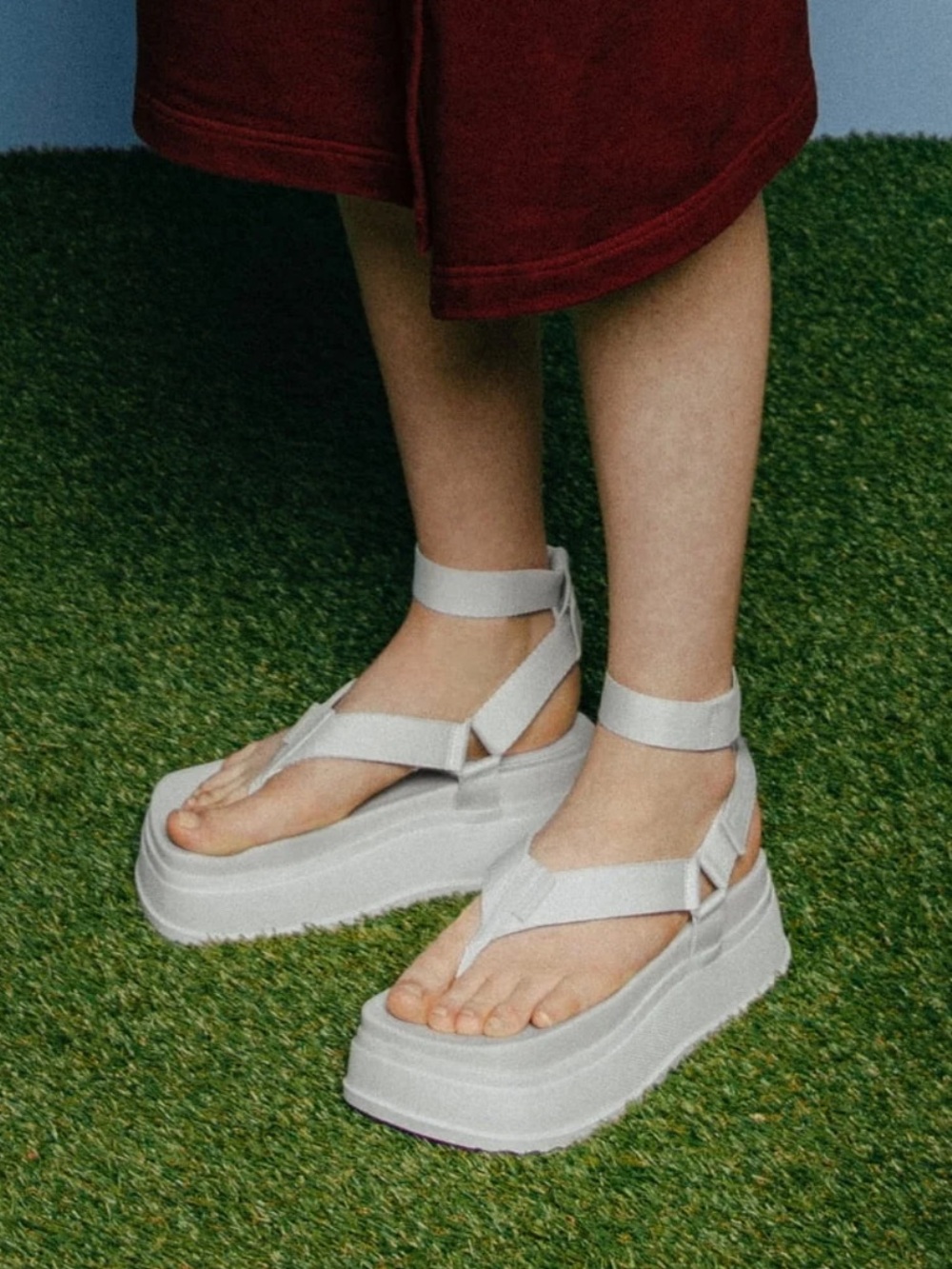 Charles and Keith Joss Flatform Sandal